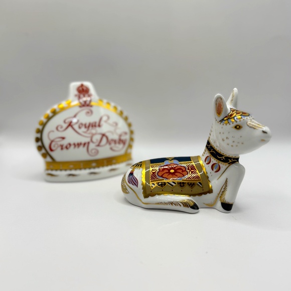 Royal Crown Derby Donkey Foal bone china paperweight figurine. Gold Stopper EUC - Picture 1 of 11